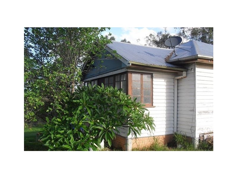 28 Teys Road, Holmview QLD 4207