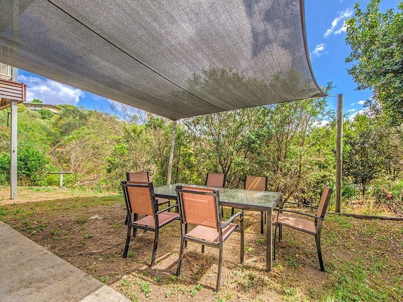 Edens Landing QLD 4207