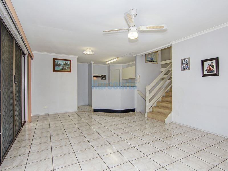 2/1 Delanty Crt, Edens Landing QLD 4207