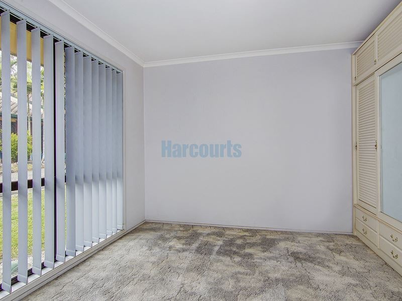 2/1 Delanty Crt, Edens Landing QLD 4207