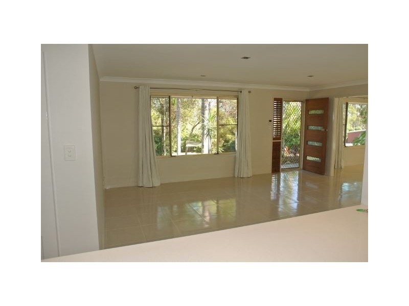 27 Vaughan Drive, Ormeau QLD 4208