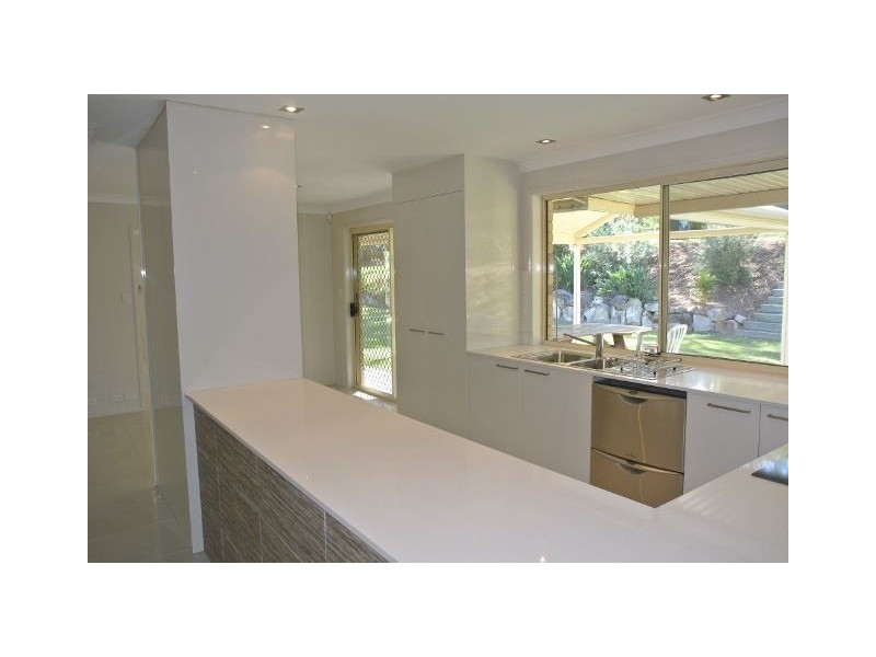 27 Vaughan Drive, Ormeau QLD 4208