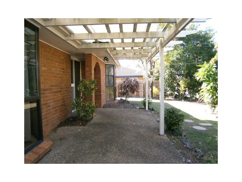 37 Tallagandra Court, Beenleigh QLD 4207