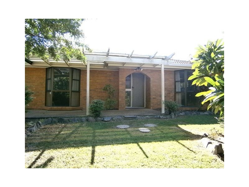 37 Tallagandra Court, Beenleigh QLD 4207