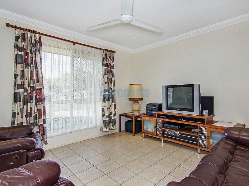 18 Condamine Place, Loganlea QLD 4131