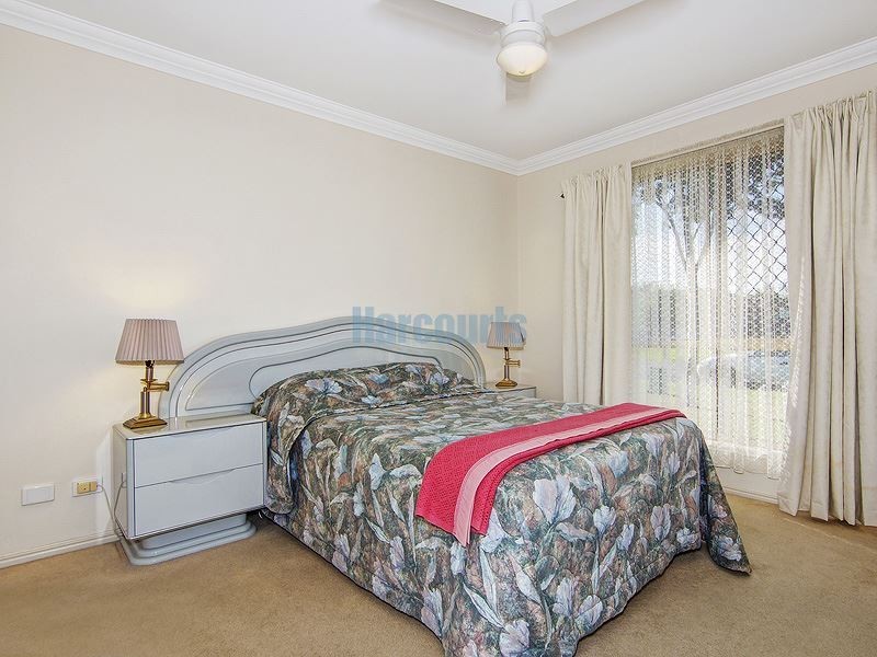 18 Condamine Place, Loganlea QLD 4131