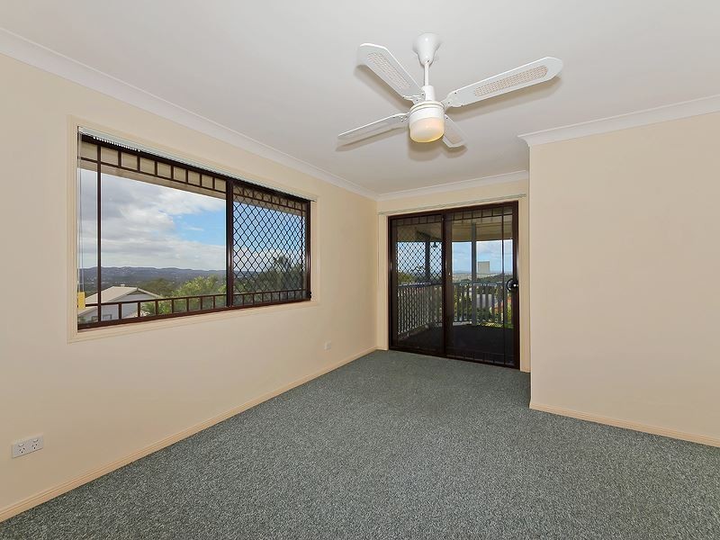 7 Lucy Dr, Edens Landing QLD 4207