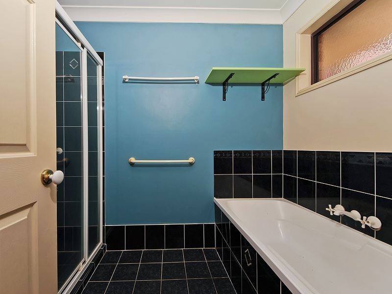 7 Lucy Dr, Edens Landing QLD 4207