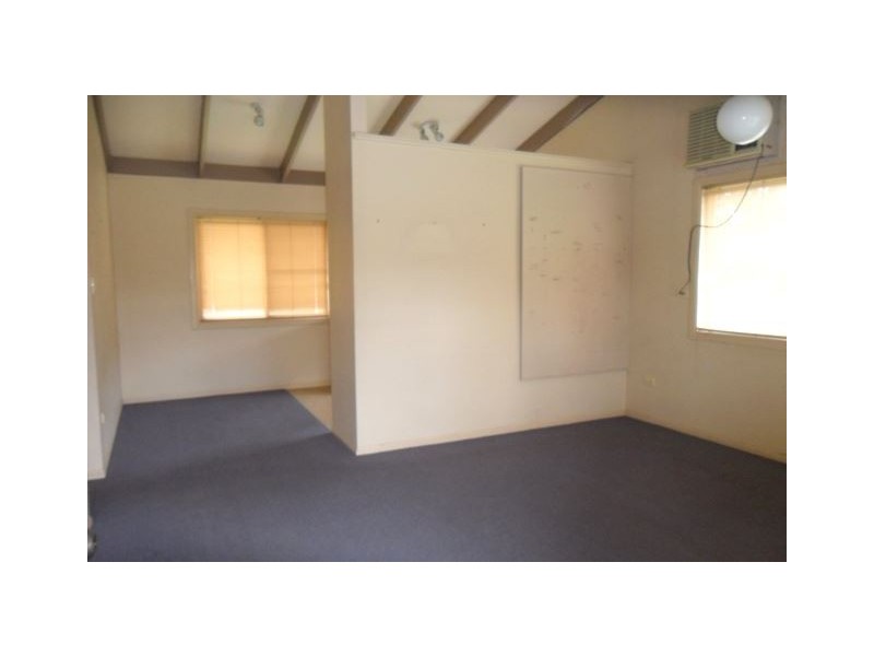 26 Mungaree Dr, Shailer Park QLD 4128