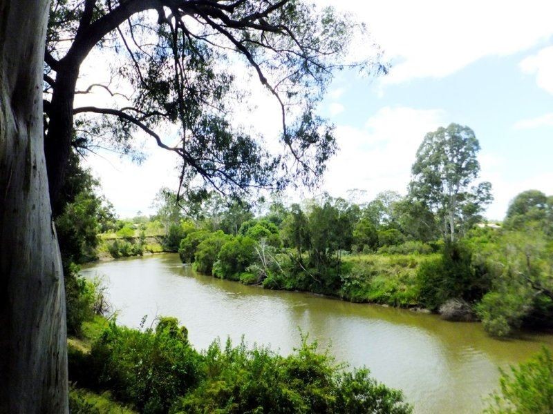 37 Logan Parade, Logan Reserve QLD 4133