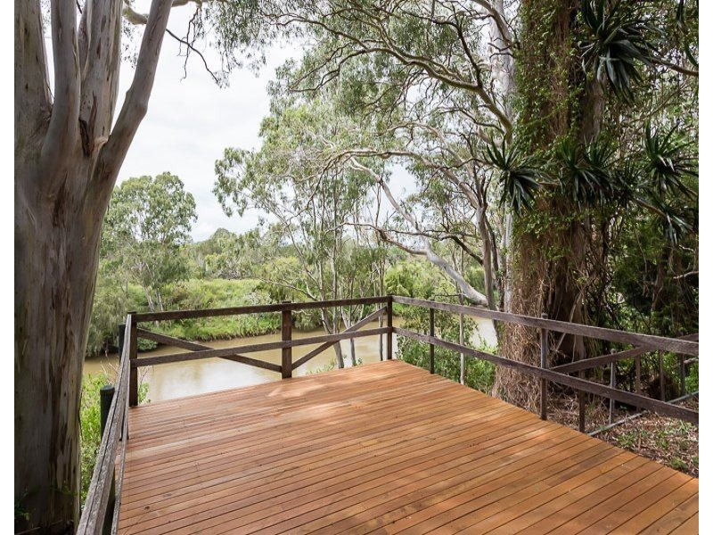37 Logan Parade, Logan Reserve QLD 4133