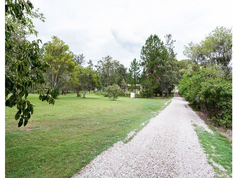 37 Logan Parade, Logan Reserve QLD 4133