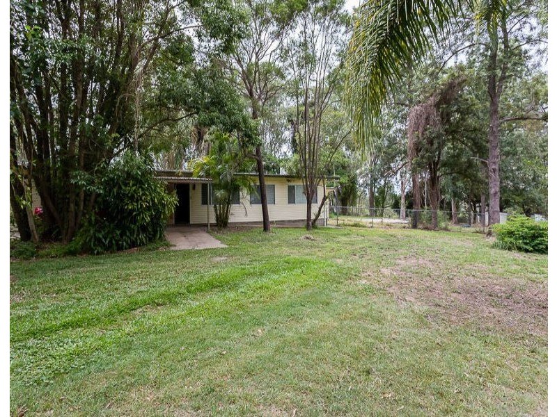 37 Logan Parade, Logan Reserve QLD 4133