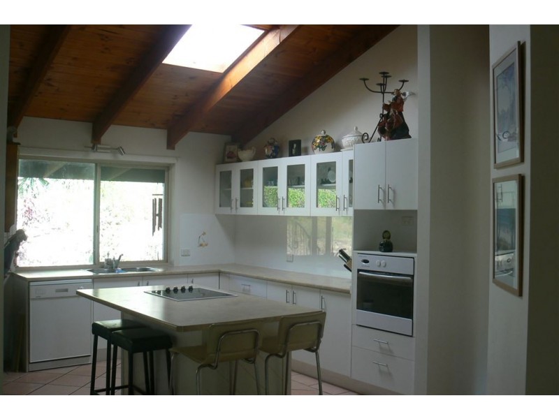 9 Beaton Court, Ormeau QLD 4208