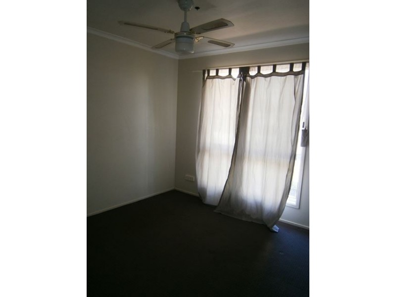 7 Natalie Court, Eagleby QLD 4207