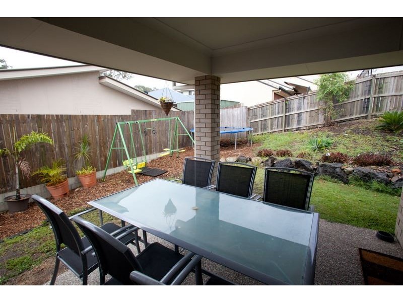 12 Benarkin Close, Waterford QLD 4133