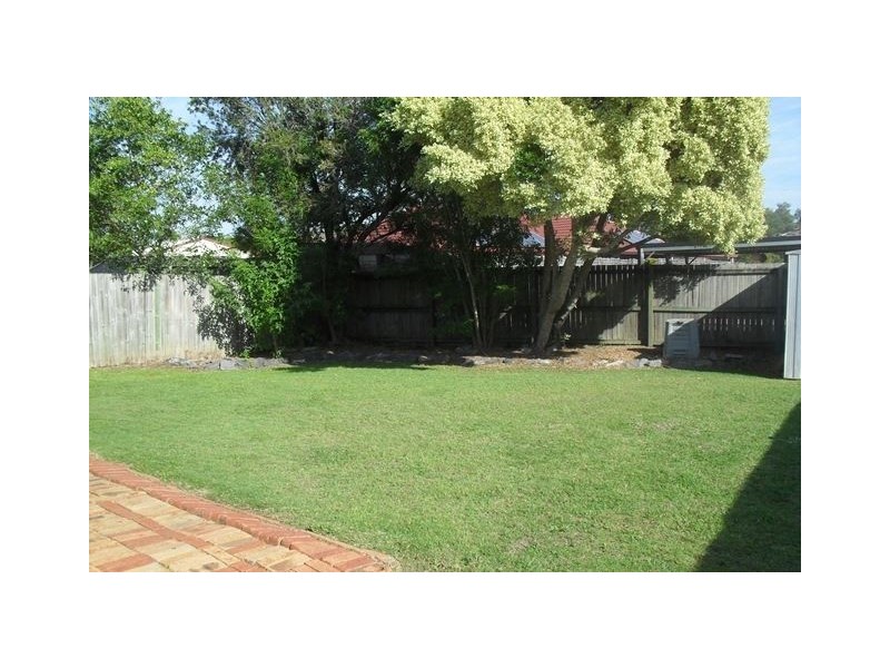11 Ku Ring-Gai Close, Loganholme QLD 4129