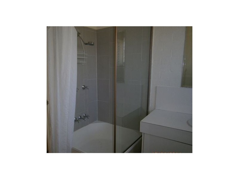 2/13-15 Albert Street, Eagleby QLD 4207