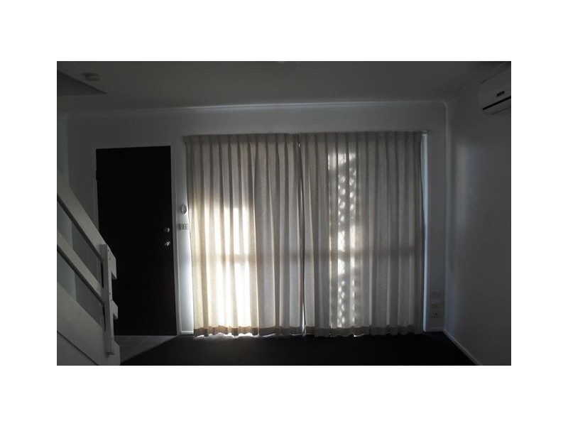 11/90A Milne Street, Mount Warren Park QLD 4207