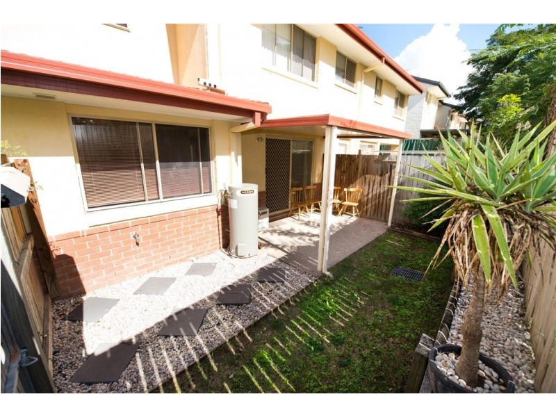 8/6 Samanthas Way, Slacks Creek QLD 4127