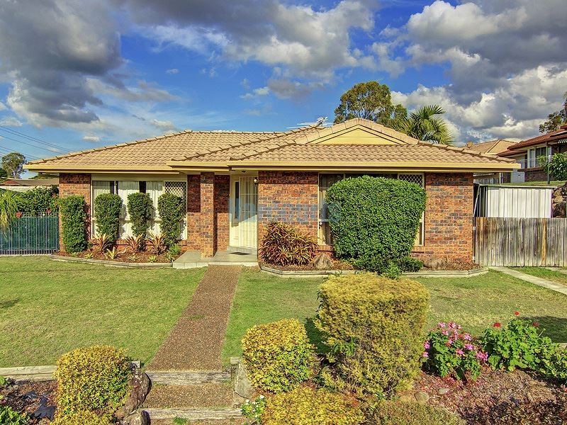57 Wantana Cr, Edens Landing QLD 4207