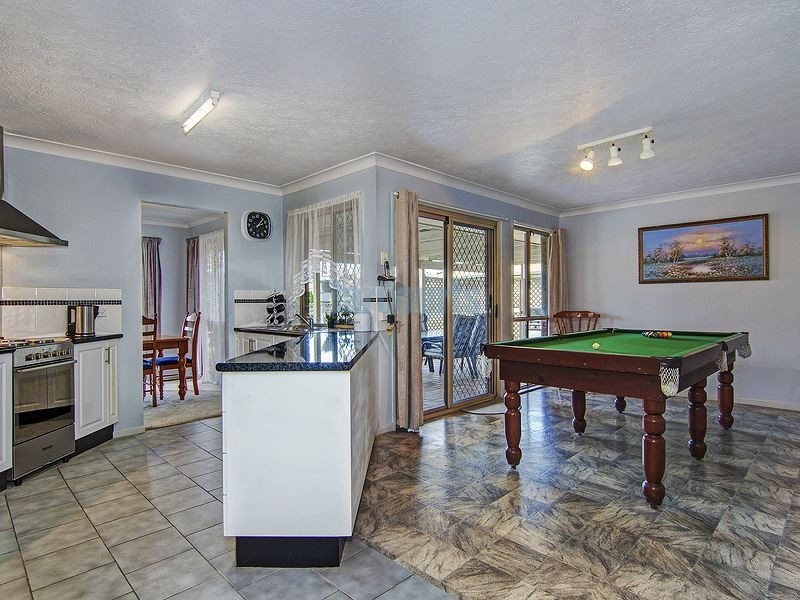 57 Wantana Cr, Edens Landing QLD 4207