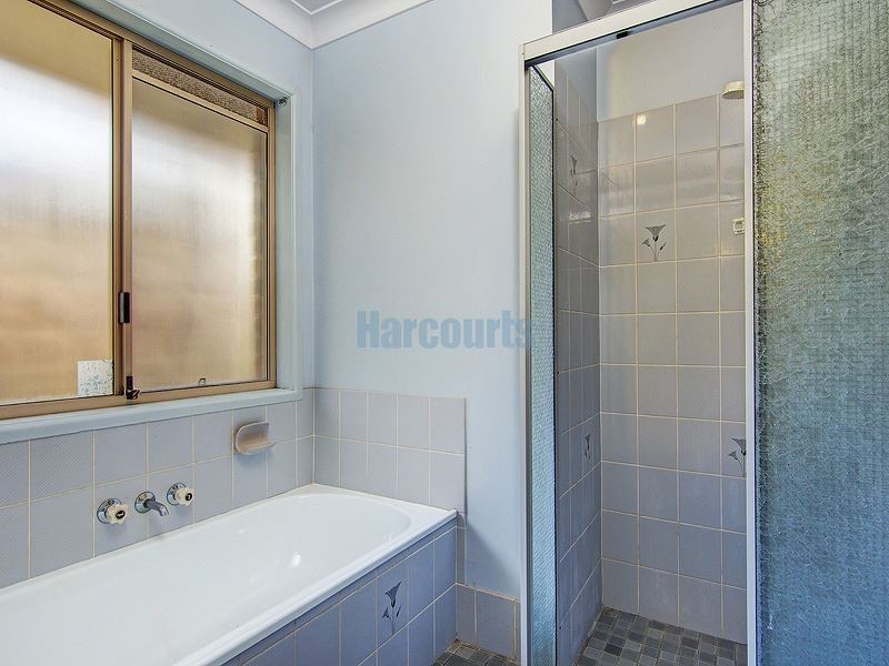 57 Wantana Cr, Edens Landing QLD 4207