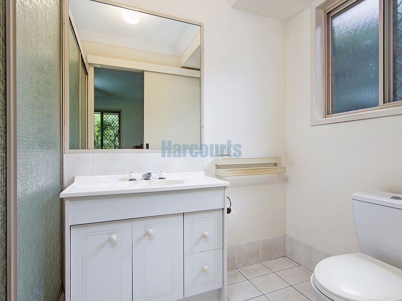 4 Trevina Crescent, Mount Warren Park QLD 4207