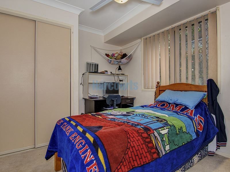 4 Trevina Crescent, Mount Warren Park QLD 4207