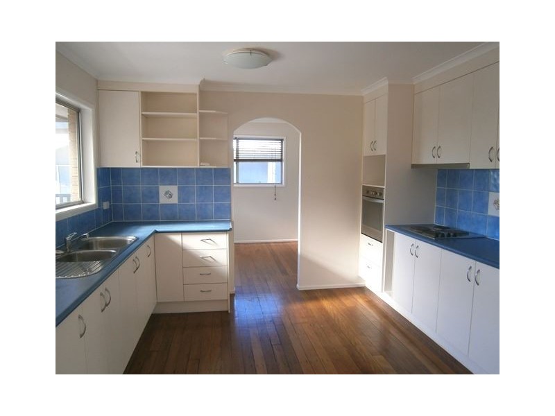 31 Abang Ave, Tanah Merah QLD 4128