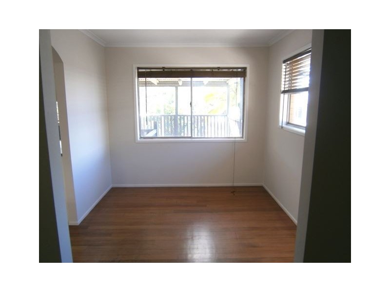 31 Abang Ave, Tanah Merah QLD 4128