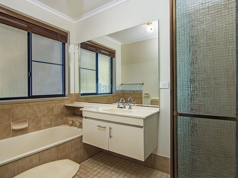 33 Peachey Road, Ormeau QLD 4208