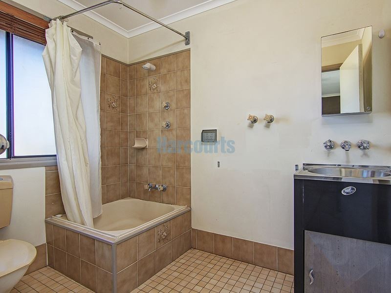 33 Peachey Road, Ormeau QLD 4208