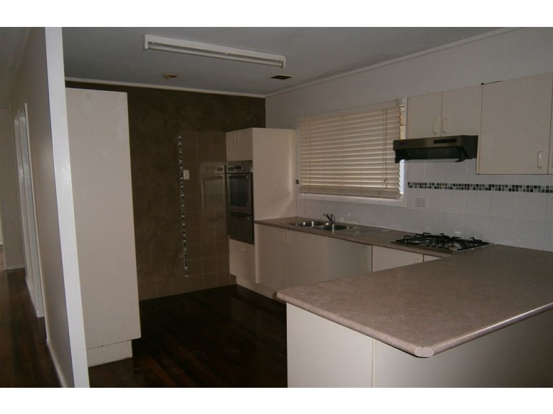 25 Ellen Street, Logan Central QLD 4114