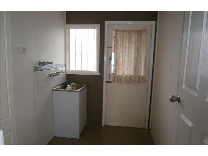 25 Ellen Street, Logan Central QLD 4114