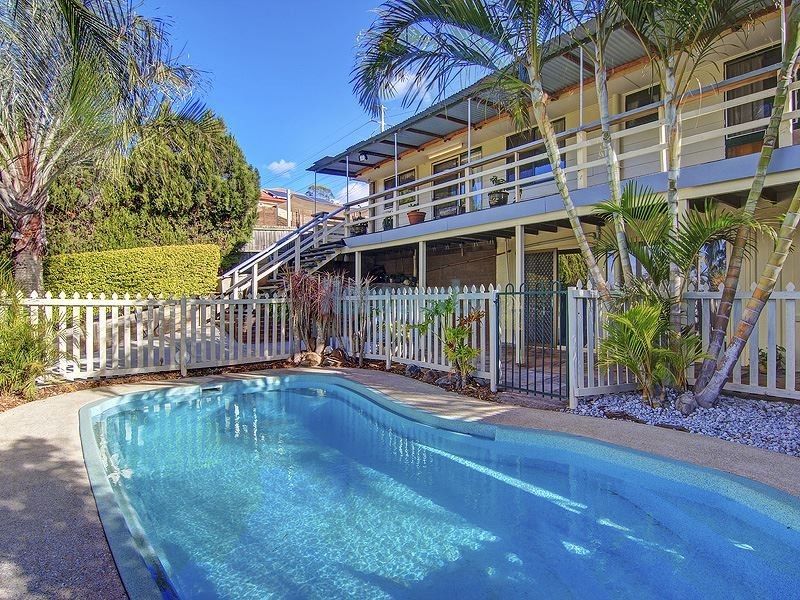 Edens Landing QLD 4207