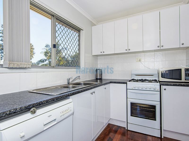 27 Logan Reserve Rd, Waterford West QLD 4133