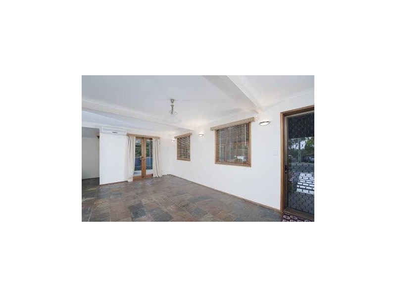4 Benjul Dr, Beenleigh QLD 4207