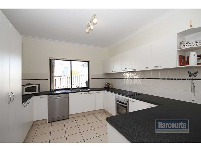 4 Waterclover Dr, Upper Coomera QLD 4209