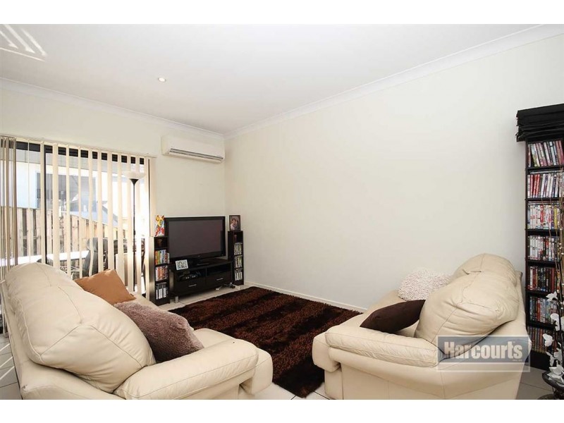 4 Waterclover Dr, Upper Coomera QLD 4209
