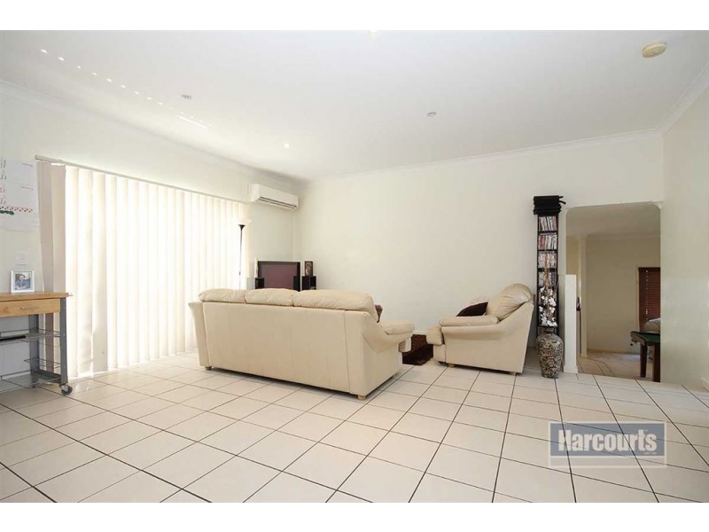 4 Waterclover Dr, Upper Coomera QLD 4209