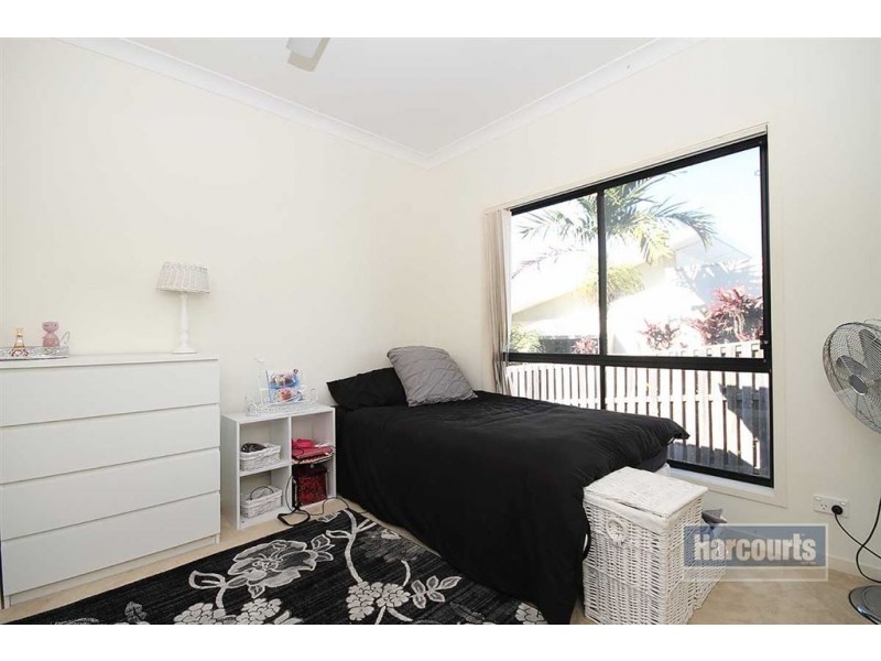 4 Waterclover Dr, Upper Coomera QLD 4209