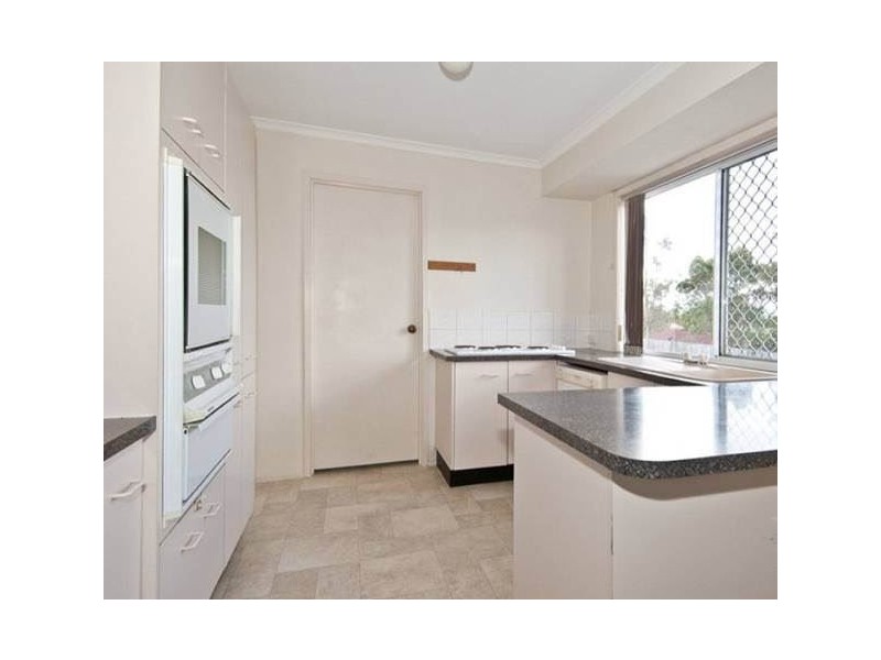 1 Bou Crt, Edens Landing QLD 4207