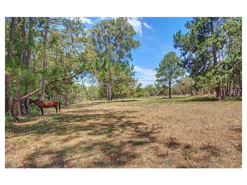 1524 Waterford Tamborine Road, Logan Village QLD 4207