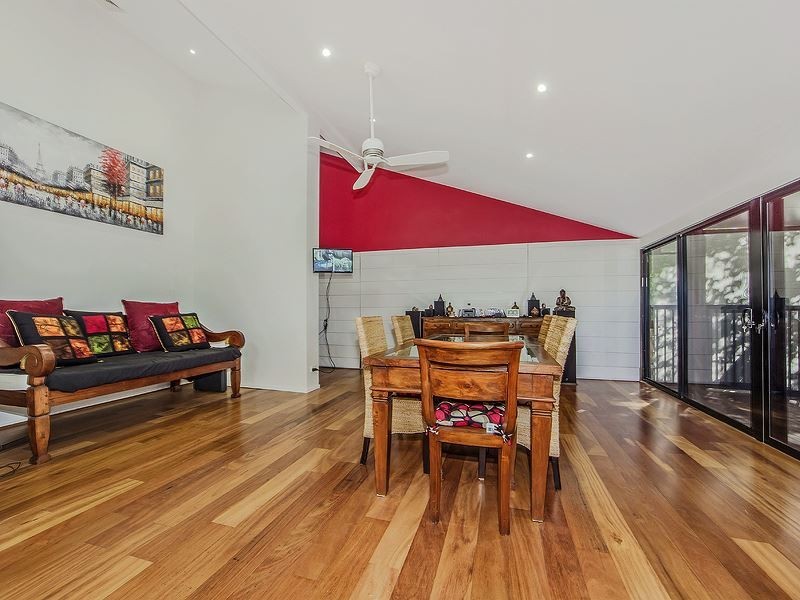 74 Colonsay Street, Middle Park QLD 4074