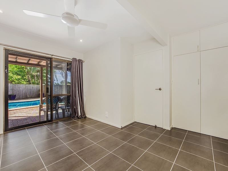 74 Colonsay Street, Middle Park QLD 4074