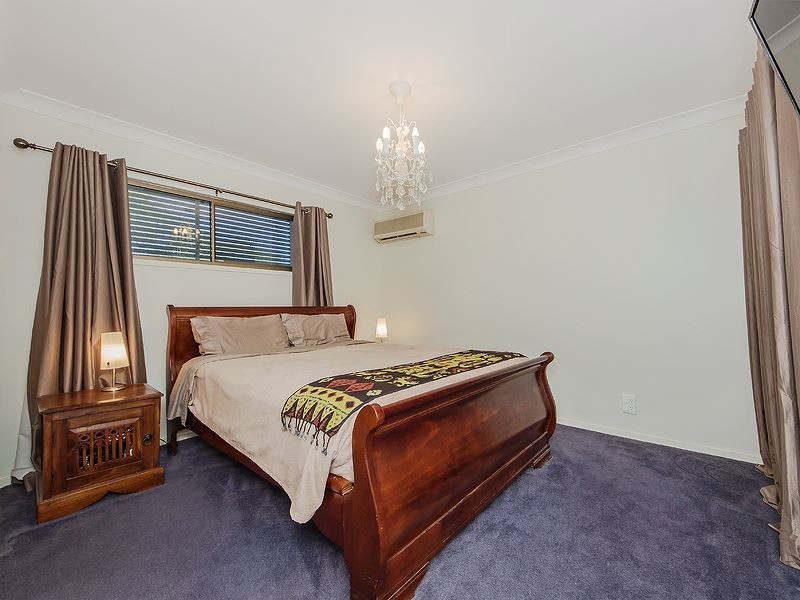 74 Colonsay Street, Middle Park QLD 4074