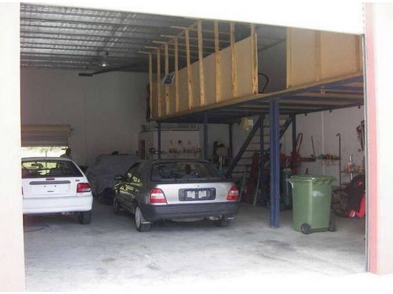 3/4 Transport Pl, Molendinar QLD 4214