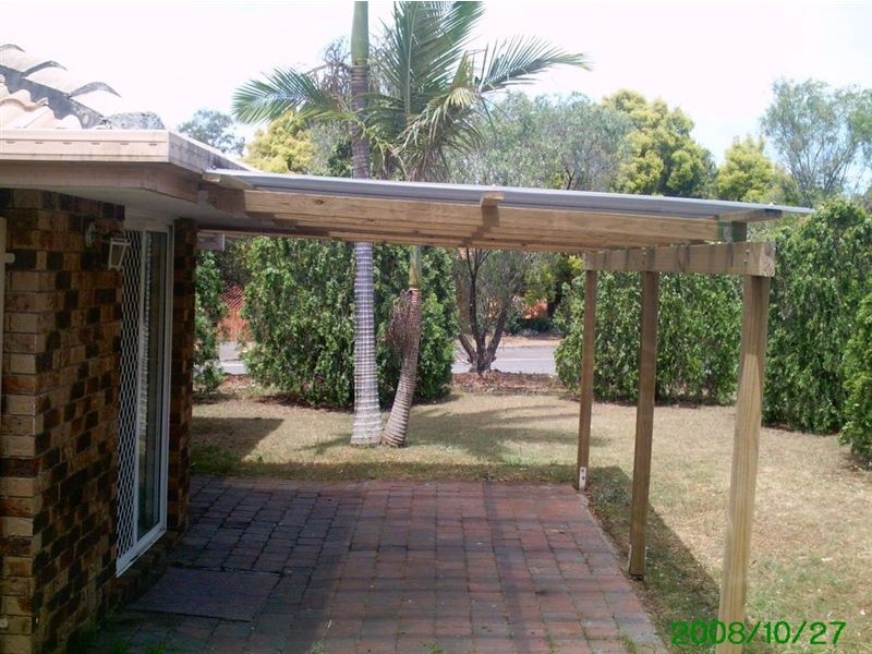 10 Tregana Circuit, Edens Landing QLD 4207