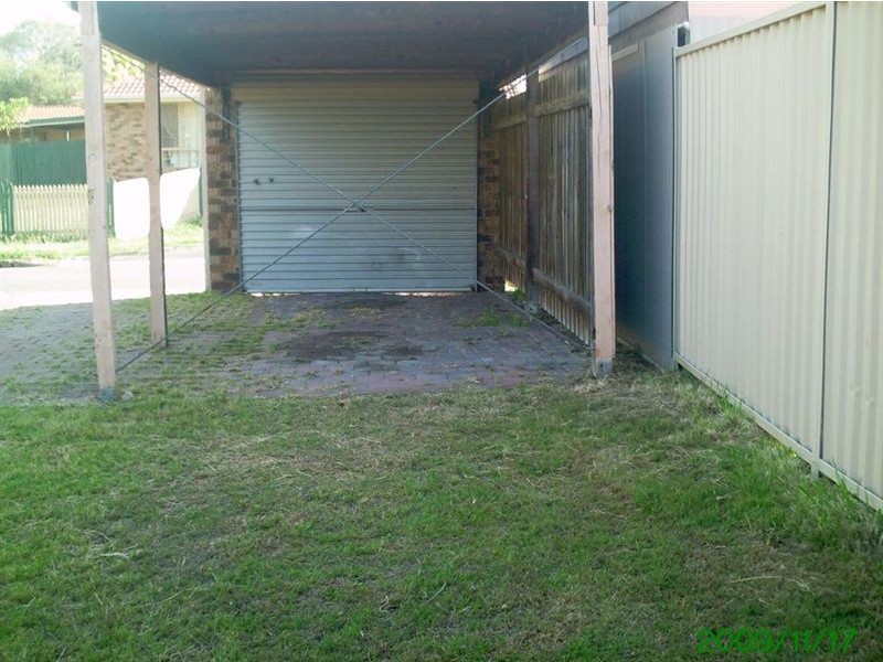 10 Tregana Circuit, Edens Landing QLD 4207